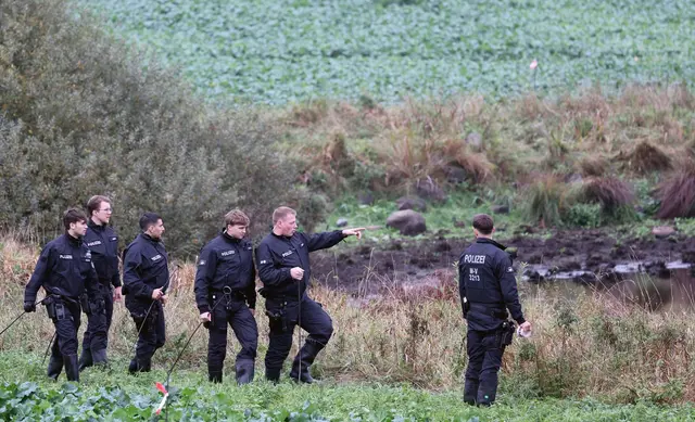 Erneut ist der Fundort des getöteten achtjährigen Fabian im Fokus der Ermittler. | Foto: Bernd Wüstneck/dpa