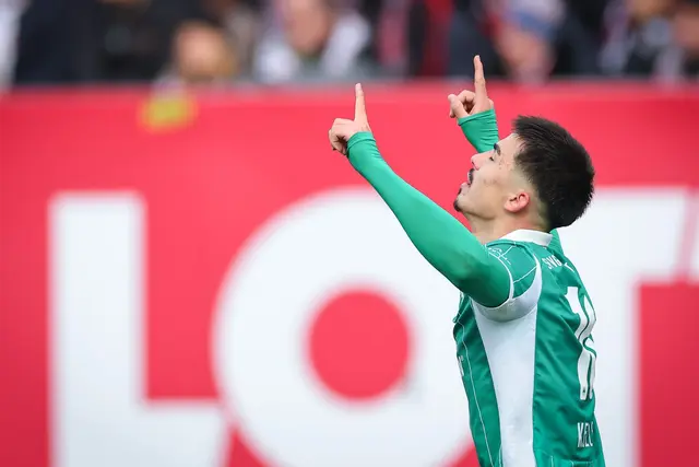 Aaron Keller jubelt nach seinem 2:2 für Fürth. | Foto: Daniel Karmann/dpa