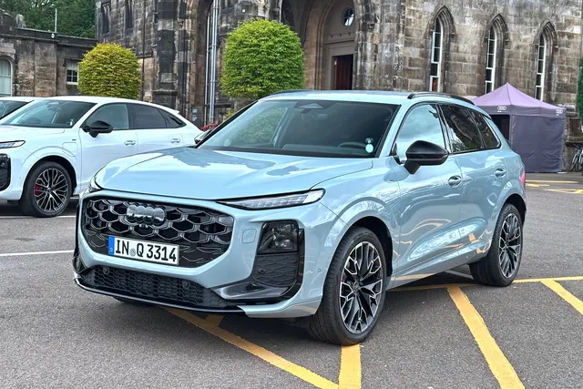 Audi Q3. | Foto: Matthias Knödler via Autoren-Union Mobilität