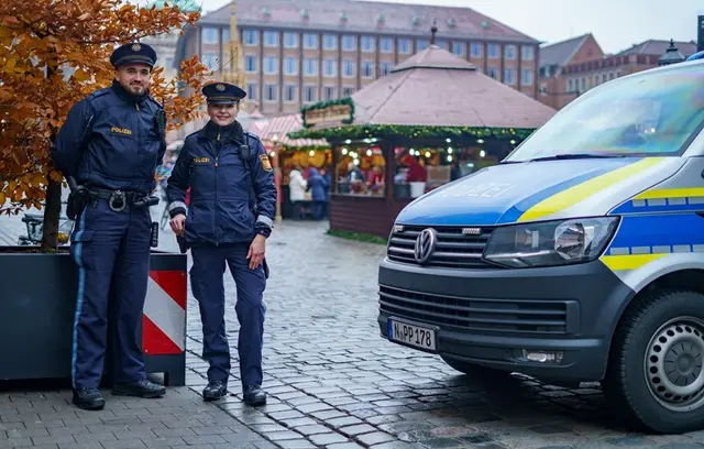 Die Polizei ist zufrieden mit dem Verlauf des Nürnberger Christkindlesmarktes.  | Foto: Polizeipräsidium Mittelfranken