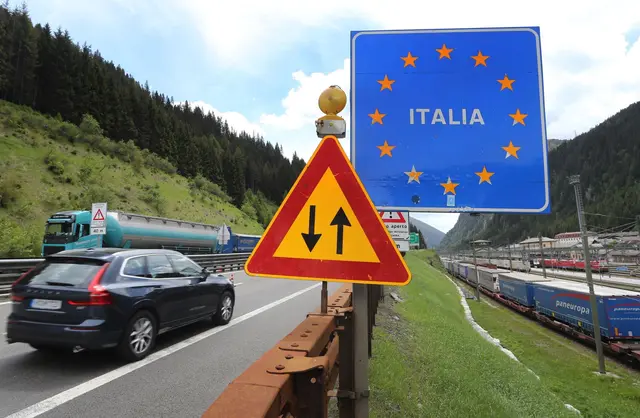 Die Tarife steigen bei fast allen Autobahnmauten in Italien um durchschnittlich 1,5 Prozent.  | Foto: Karl-Josef Hildenbrand/dpa/dpa-tmn