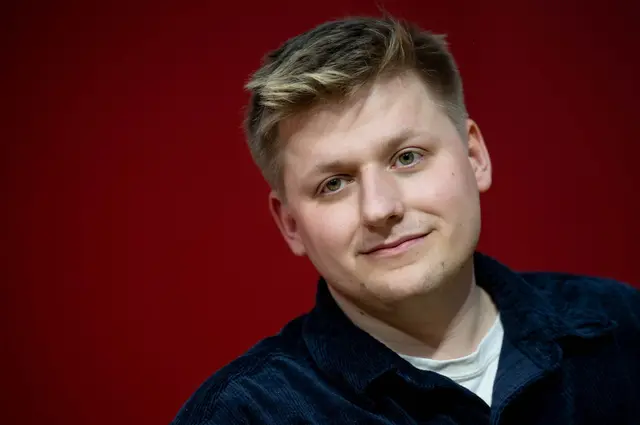 Das Statement von Sebastian Hotz alias «El Hotzo» löste im Netz damals zahlreiche Reaktionen aus. | Foto: Hendrik Schmidt/dpa (Archivbild)