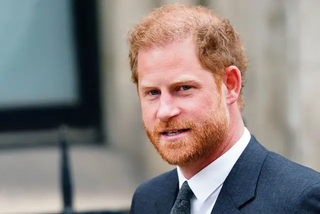 Seit Jahren führt Prinz Harry einen regelrechten Kreuzzug gegen die «Tabloid Press».   | Foto: Victoria Jones/PA Wire/dpa (Archivbild)