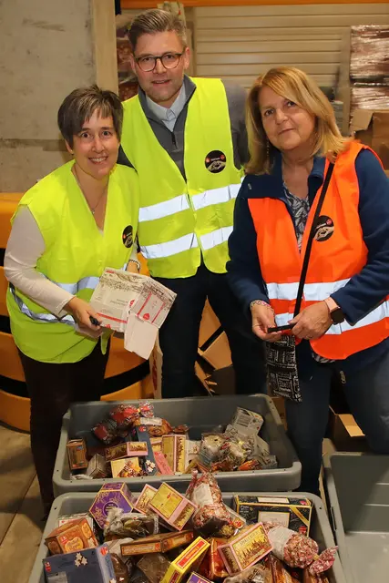 Foto: Jürgen Friedrich. Die große Charity-Aktion vom 1. FCN, Lebkuchen-Schmidt, Sparkasse Nürnberg und Umzüge Selisch.