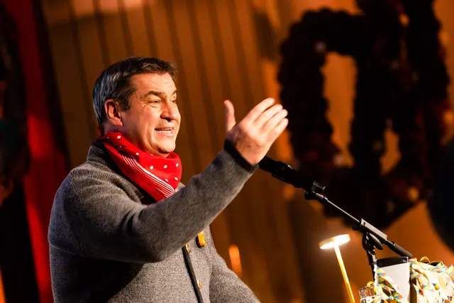 Der bayerische Ministerpräsident soll vor das Narrengericht. (Archivbild) | Foto: Philipp von Ditfurth/dpaPhilipp von Ditfurth/dpa