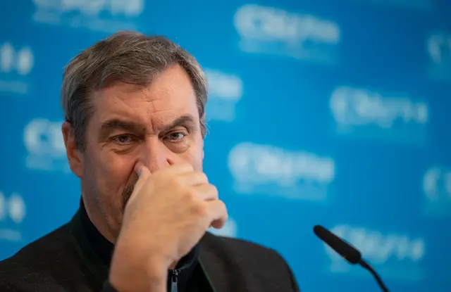 Markus Söder lehnt eine Behörde wie die ICE in den USA strikt ab. | Foto: Peter Kneffel/dpa