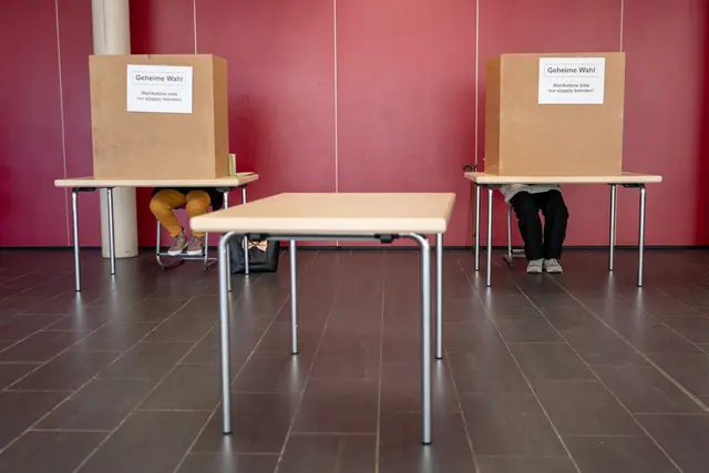 Mehr als zehn Millionen Menschen dürfen bei der Kommunalwahl wählen. (Archivbild) | Foto: Peter Kneffel/dpa