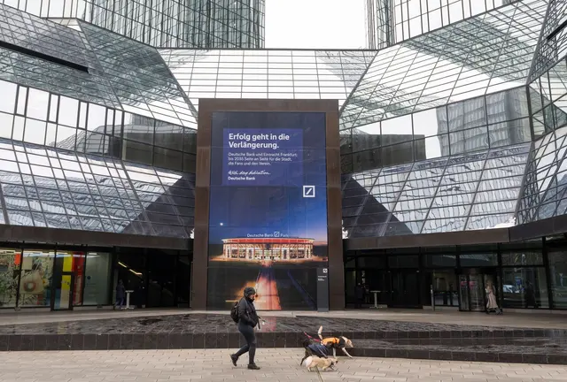 Die Deutsche Bank hat immer wieder mit Ärger mit der Finanzaufsicht rund um das Thema Geldwäsche. | Foto: Boris Roessler/dpa