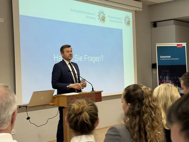Oberbürgermeister Marcus König beim „Sicherheitsforum Innenstadt“. | Foto: Stab Innenstadt / Stadt Nürnberg