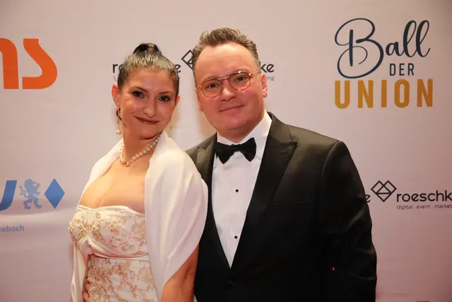 Michael Kreipp (Direktor Seehotel am Kaiserstrand/Bodensee) mit Gastronomin Eva Cickova. | Foto: Jürgen Friedrich / Peter Budig