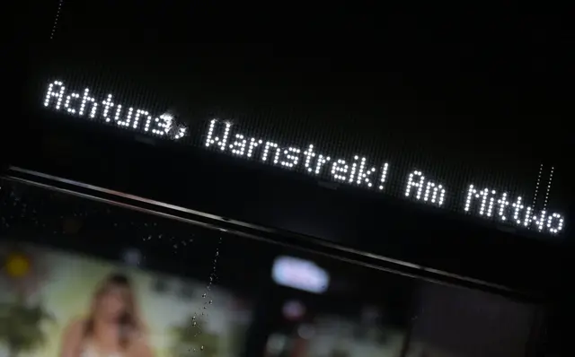 Der Warnstreik hatte nicht nur in München spürbare Auswirkungen im morgendlichen Berufsverkehr. | Foto: Malin Wunderlich/dpa