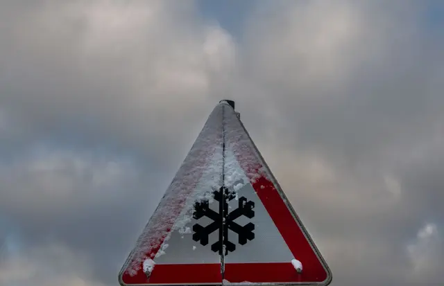 Auch in den kommenden Tagen soll es winterlich bleiben.  | Foto: Stefan Puchner/dpa