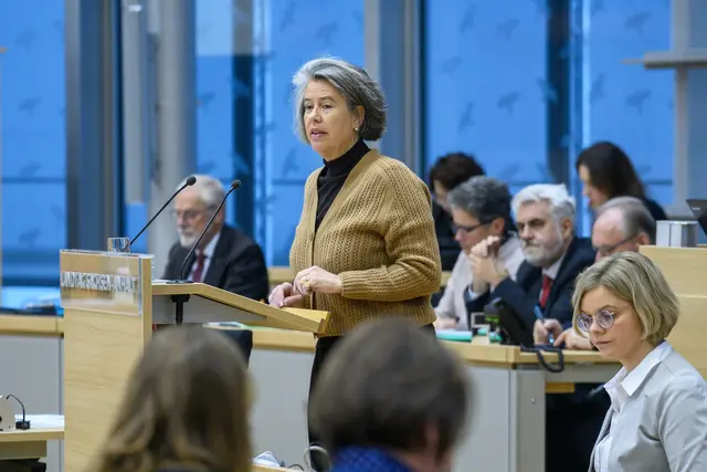 Sachsen-Anhalts Innenministerin, Tamara Zieschang (CDU) sagt: Sirenen sind als eines von mehreren Warnmitteln unverzichtbar. 
 | Foto: Klaus-Dietmar Gabbert/dpa (Archivfoto)