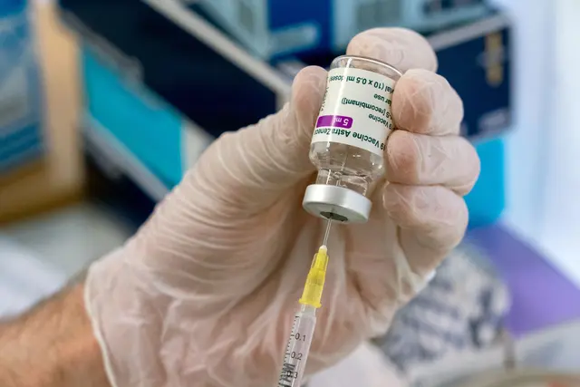 Muss Astrazeneca der Frau Auskunft erteilen?  | Foto: Peter Endig/dpa-Zentralbild/ZB (Archivbild)