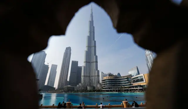 Dubai hat sich in den vergangenen Jahren zu einem beliebten Reiseziel entwickelt. Der Krieg im Nahen Osten sorgt nun für Verunsicherung.  | Foto: David Davies/PA Wire/dpa (Archivbild)