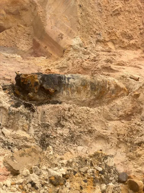 So sieht die Fliegerbombe aus, die heute in der Nähe der Münchener Straße gefunden wurde. | Foto: Stadt Nürnberg