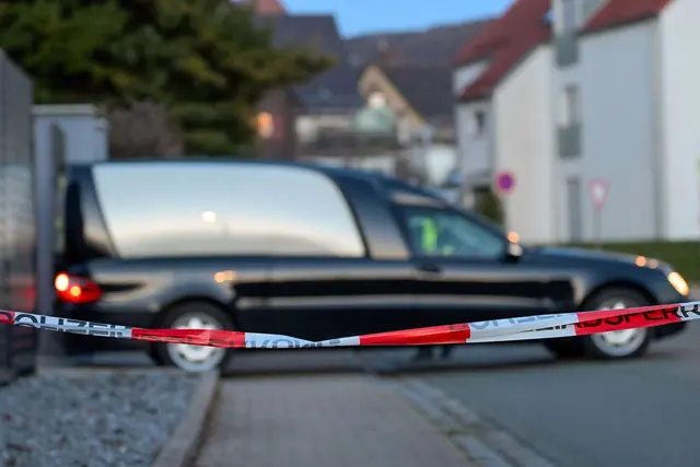 In der Nähe von Nürnberg sind drei Leichen gefunden worden. | Foto: Pia Bayer/dpa