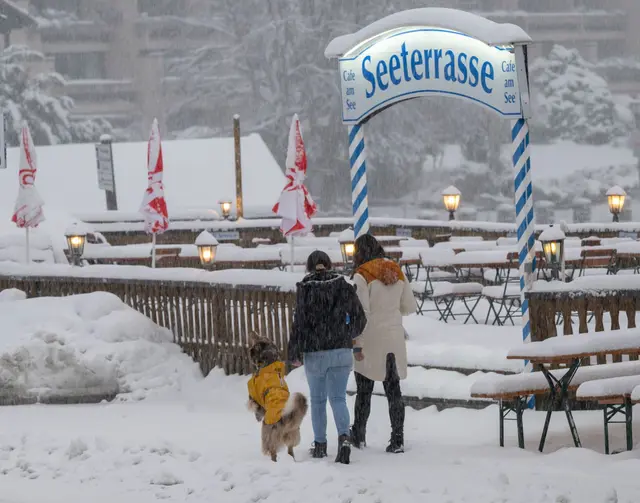 Der Winter in Bayern gibt auch kurz vor dem Osterfest nur ganz allmählich auf. (Archivbild) | Foto: Peter Kneffel/dpa