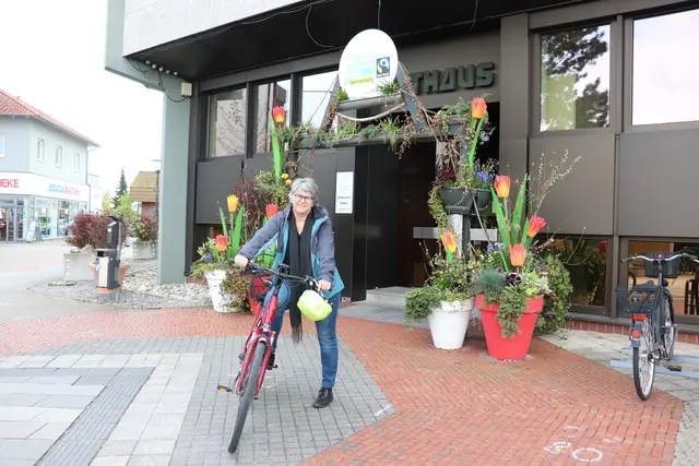 Erste Bürgermeisterin Birgit Huber freut sich auf die "Feierabend-Radtour" am Freitag, 24. April 2026. | Foto: Stadt Oberasbach