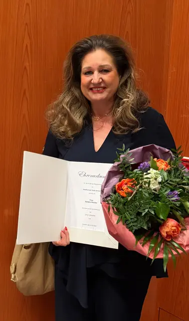 Sandra Hauber freut sich über die städtische Würdigung. | Foto: Hauber