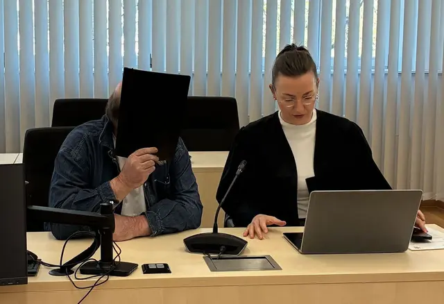 Über Jahre soll der Angeklagte unter anderem seine Stieftochter sexuell missbraucht haben. | Foto: Marie Frech/dpa