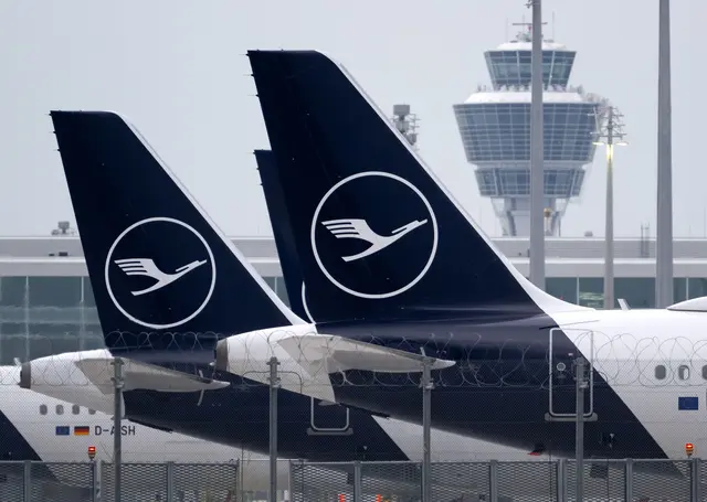 Wegen eines Streiks von Piloten der Lufthansa-Gruppe entfallen am Münchner Flughafen am Montag und Dienstag insgesamt etwa 710 Starts und Landungen. (Archivbild) | Foto: Sven Hoppe/dpa