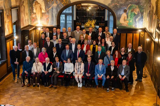 Die Geehrten im Steiner Schloss. | Foto: Landkreis Fürth