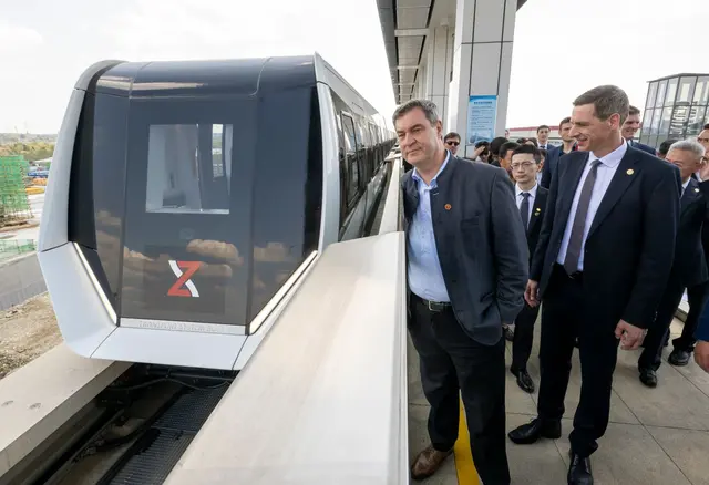 Die Magnetschwebebahn in Nürnberg hatte Ministerpräsident Söder ins Spiel gebracht und vorangetrieben. | Foto: Peter Kneffel/dpa
