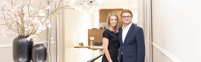Die Inhaber Nicole und Stefan Sagraloff in den neuen Räumen in der Kaiserstraße 44.  | Foto: Sagraloff