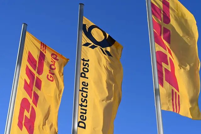 Aus der Deutschen Post wird bald DHL. | Foto: Wolf von Dewitz/dpa