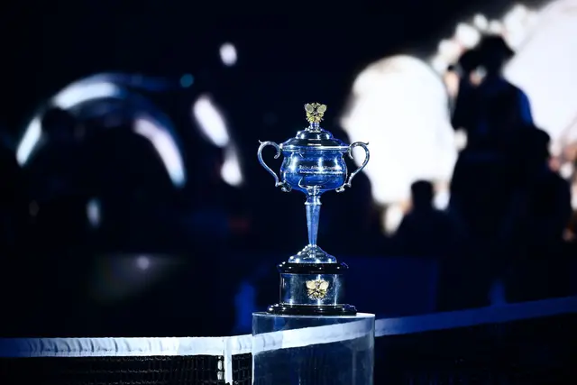 Bei den Grand-Slam-Turnieren wie den Australian Open gibt es ein Millionen-Preisgeld für den Sieger und die Siegerin.

 | Foto: Foto: Joel Carrett/AAP/dpa (Archivfoto)
