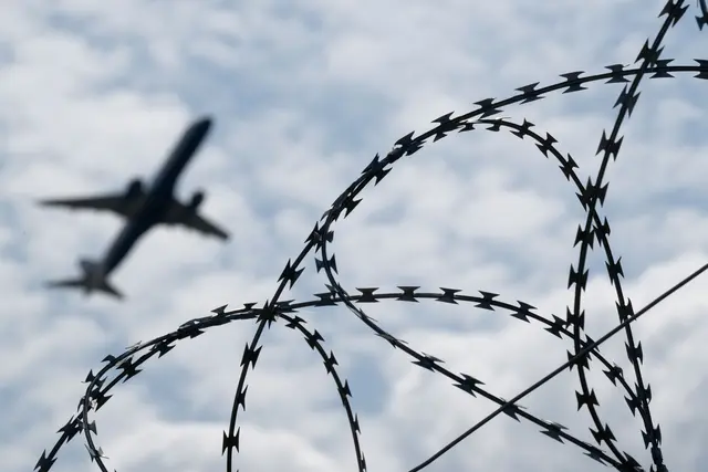 Die EU hat sich weitgehend auf die neue Rückführungsverordnung geeinigt. (Symbolbild) | Foto: Sebastian Gollnow/dpa