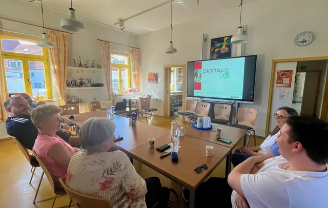 Das DigtialCafe der Stadt Zirndorf hatte einen gelungenen Auftakt. | Foto: Stadt Zirndorf
