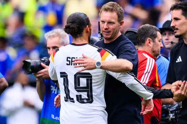 Der Bundestrainer hat Sané in dieser Saison schon öffentlich kritisiert. | Foto: Tom Weller/dpa