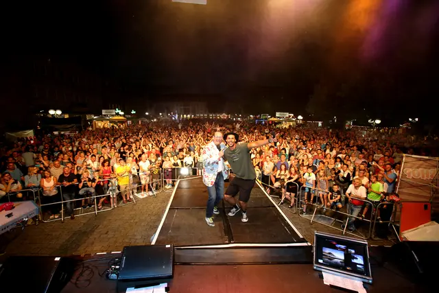 Der "Gnadenlos Grand Prix" auf der Fürther Freiheit am Eröffnungsabend zählt zu den absoluten Highlights des dreitägigen Open-Air-Festivals. | Foto: Comödie Fürth