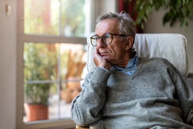 Rund ein Viertel der erwachsenen Menschen in Deutschland leben weitgehend alleine. Das Single-Dasein kann Fluch aber auch Segen sein. | Foto: Pikselstock-stock.adobe.com (Symbolbild)