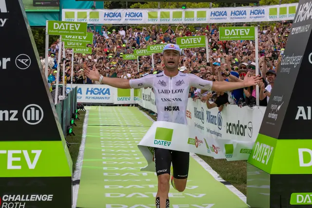 Er hatte alles gegeben: Sam Laidlow bei seinem Zieleinlauf. | Foto: Raithel_Christoph/Team Challenge