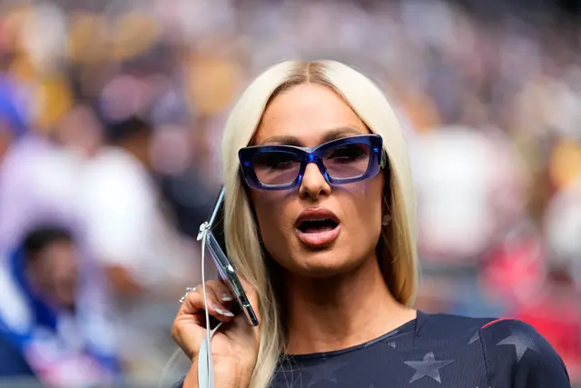 US-Sängerin Paris Hilton hat sich für die Schließung einer Schule im US-Bundesstaat Utah eingesetzt.  | Foto: Lindsey Wasson/AP/dpa (Archivbild)