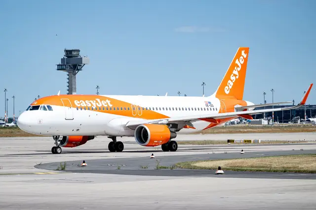Easyjet bietet noch viele Direktflüge ab Berlin an.

 | Foto: Fabian Sommer/dpa