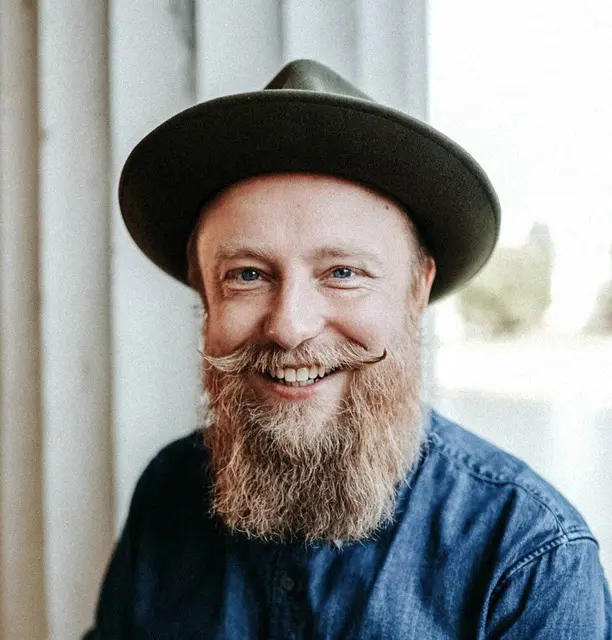 Renè Träder kommt zum nächsten Erzählcafé ins Erlanger E-Werk. | Foto: © Jessi Geib