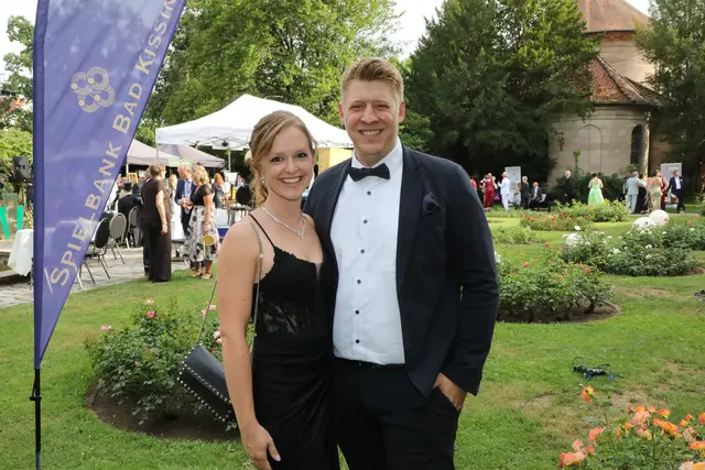 Michael und Tanja Hofmann (WH Werner Hofmann GmbH). | Foto: Jürgen Friedrich/Verena Dreier. Impressionen vom Sommer Nachts Ball 2026.