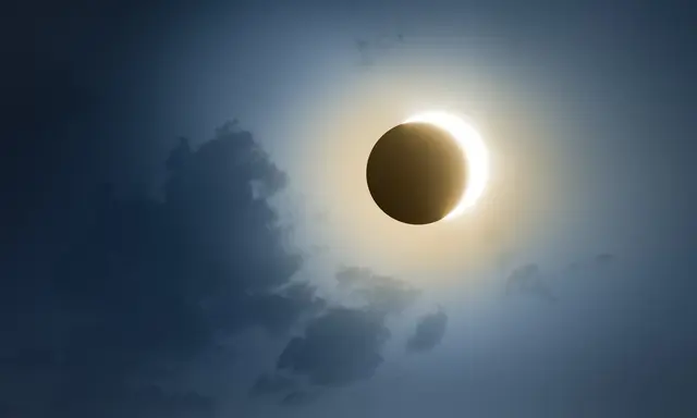 Partielle Sonnenfinsternis. Symbolbild.  | Foto: © peterschreiber.media/stock.adobe.com