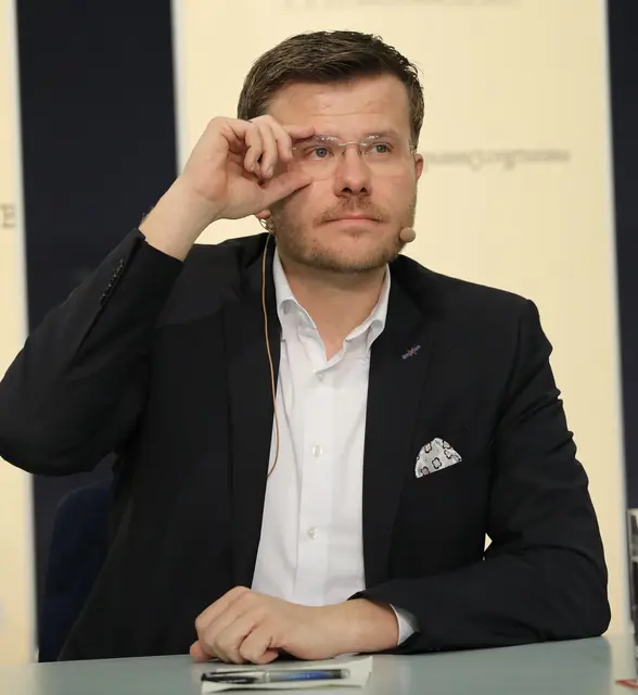 Keine guten Aussichten: "Wir ziehen die Reißleine, bevor sich die Lage weiter verschärft“, sagt Oberbürgermeister Marcus König. | Foto: Jürgen Friedrich