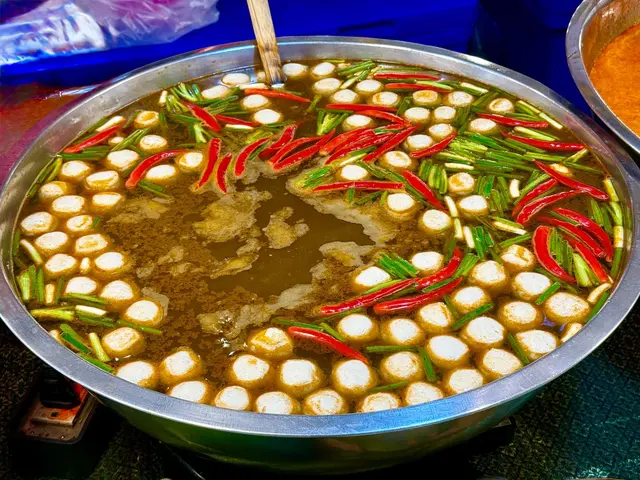 Die Thais mögen es schon am Morgen scharf. | Foto: Carola Frentzen/dpa (Symbolbild)