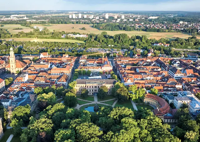 Blick auf die Hugenottenstadt Erlangen. | Foto: © ETM/Florian Trykowski