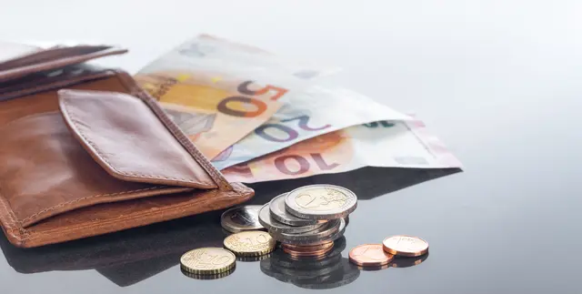 Gewerkschaften haben in den aktuellen Lohn- und Gehaltsrunden gekämpft, um für Arbeitnehmerinnen und Arbeitnehmer akzeptable Abschlüsse zu erreichen. | Foto: v.poth-stock.adobe.com (Symbolbild)