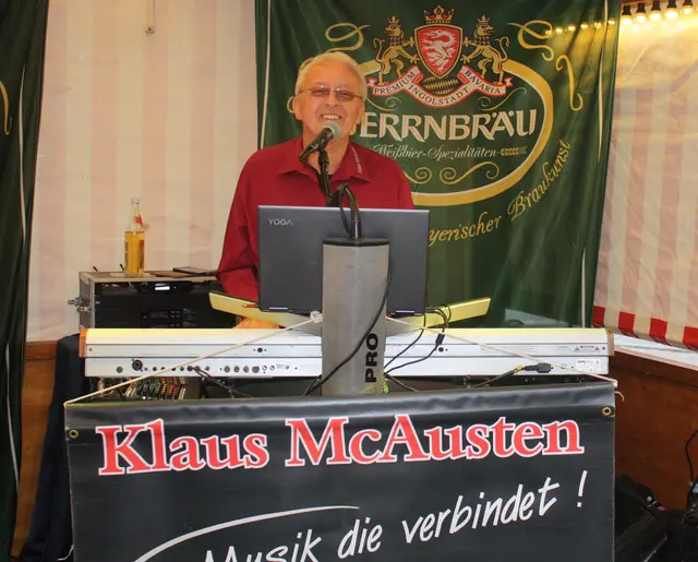 Das musikalische Kirchweih-Musik-Urgestein: Klaus McAusten | Foto: Victor Schlampp