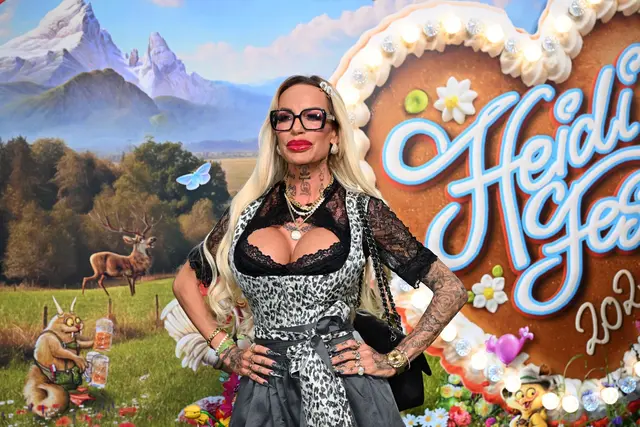 Gina-Lisa Lohfink - hier kürzlich beim «HeidiFest» von Heidi Klum - bereut eigenen Worten zufolge ihren Weg in die Öffentlichkeit.  | Foto: Felix Hörhager/dpa