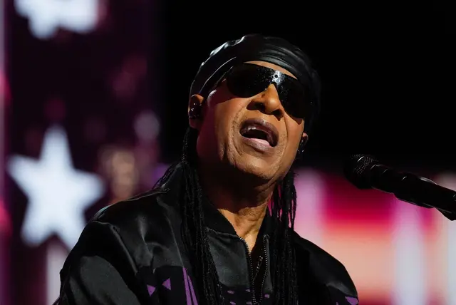 «Wir leben seit fünfzig Jahren mit "Songs in the Key of Life", aber es gibt noch mehr zu hören», so Stevie Wonder. (Archivbild) | Foto: Erin Hooley/AP/dpa