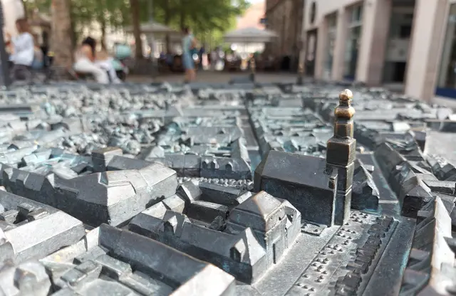 Taktiler Stadtplan der barocken Planstadt Erlangen. | Foto: © ETM/Oliver Timmermann